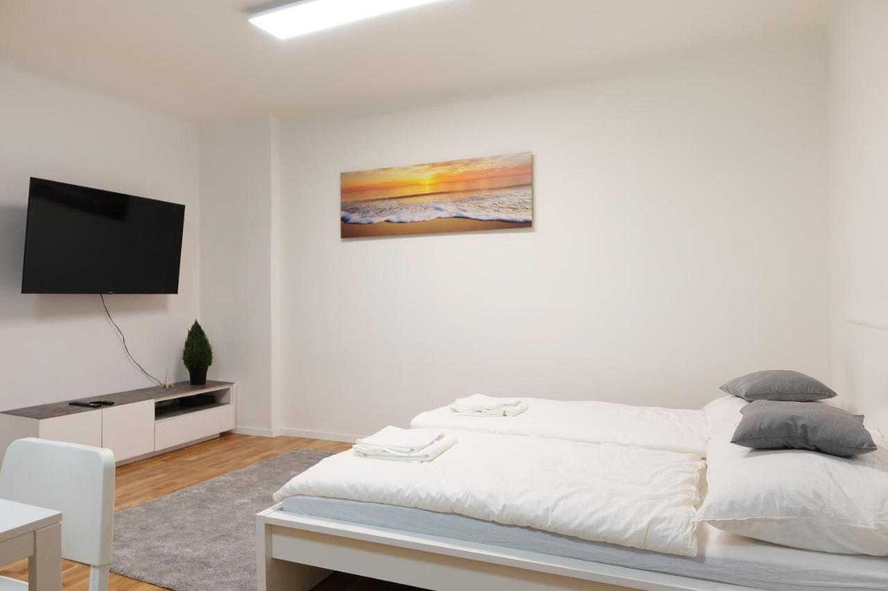 Comfortable Apartment In Central Вена Экстерьер фото